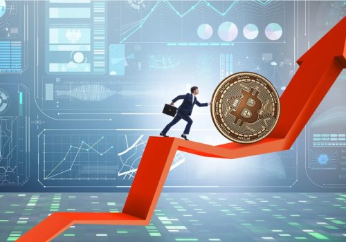 Bitcoin Rises 4% Amid Long Liquidations, and Short-Term Holders Realized Share