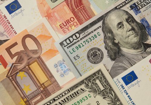 EUR/USD Continues to Slump After ECB Rate Cut